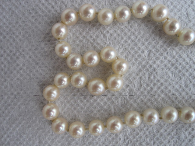 Pearl Necklace Bought 40 Years Ago Pearl Guide Com