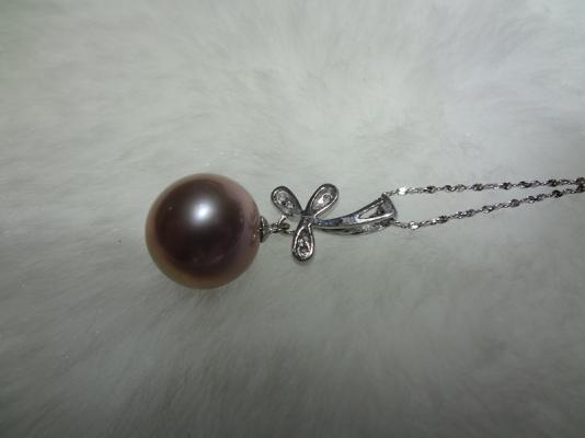 12- 13mm metallic purple pearl  pendant