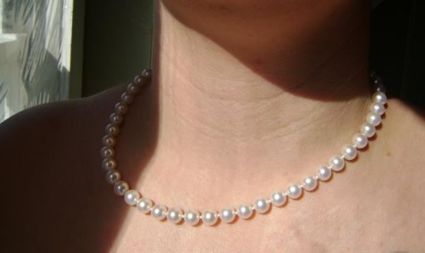 Freshadama strand, 7-8 mm, taken to help match with pearl earrings.