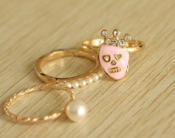 Pirate Pearls - three sweet rings that work separately but are designed to be worn together. Not real pearls, obviously but I think they are a nice modern funky twist with younger girls in mind. Skull icons have been hugely popular in the last few years.